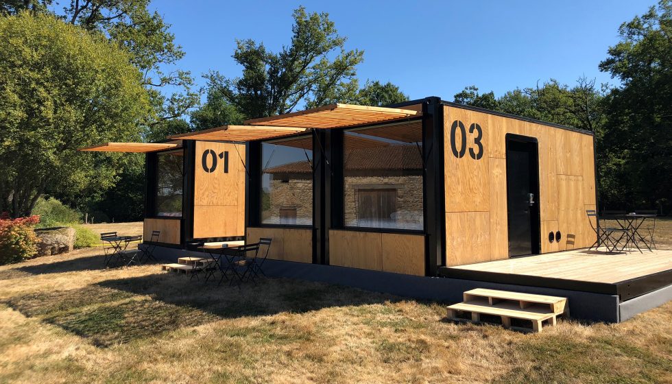 Yük konteynerlerinden mobil otel